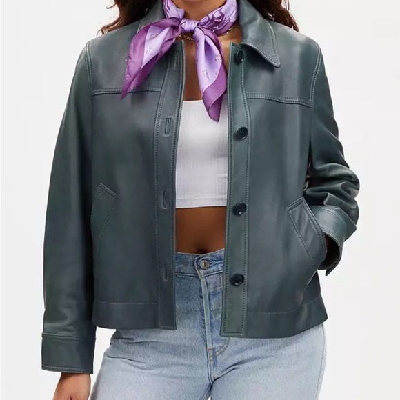 🩷❤️🧡💛💚COACH SILK SCARFS 🩷❤️🧡💛💚 - Picture 4 of 5